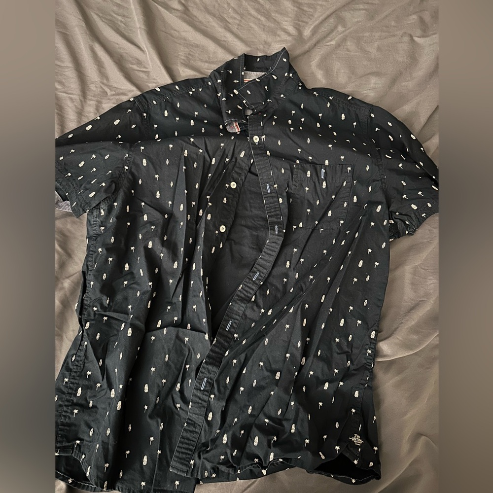 Floral pattern Button Down